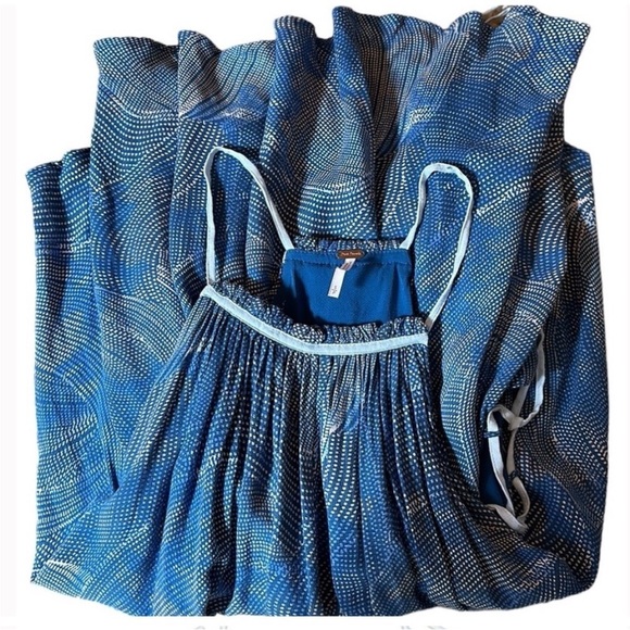 NWT Free People sleeveless lace up sides lined Ocean Blue tank blouse Sz S - Picture 8 of 11